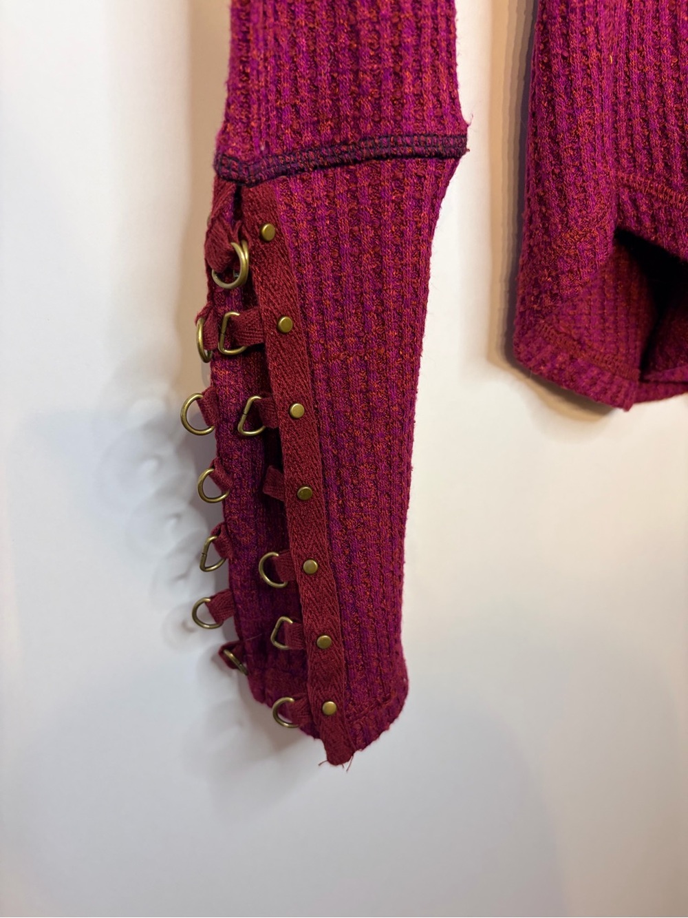 Free People Women’s Mountaineer Thermal Top in Cranberry, Size Small - Picture 6 of 10